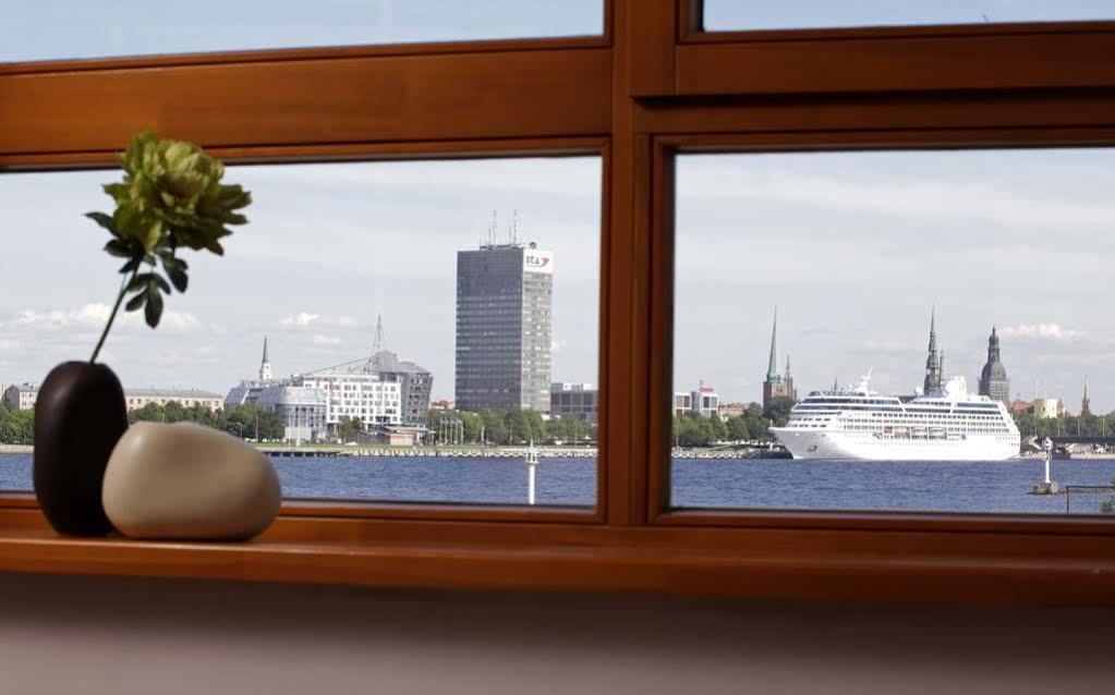 Hotel Vantis Riverside Riga Exterior foto
